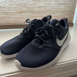 Nike men’s golf shoes, blue, size 10.5